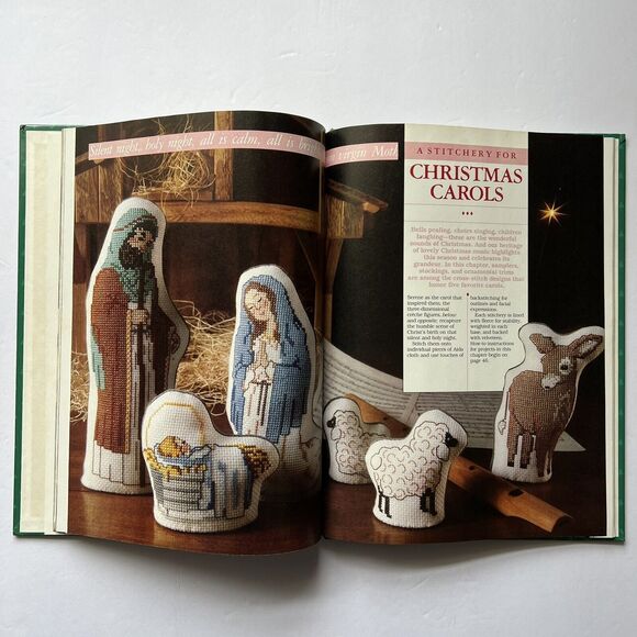 Christmas Cross Stitch Hardcover Pattern Book Better Homes Gardens Vintage 1987 - Picture 7 of 10